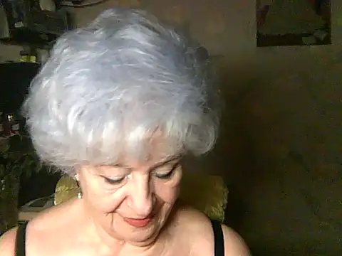 Snapshot of ValeriaKroww chatting on 07/15/26, 08:49 ValeriaKroww online show from 07/15/26, 08:49