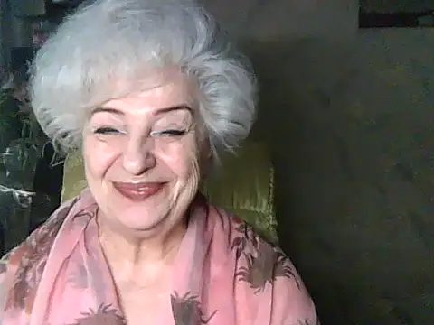 Snapshot of ValeriaKroww chatting on 06/10/26, 05:19 ValeriaKroww online show from 06/10/26, 05:19