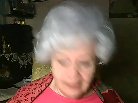 Snapshot of ValeriaKroww chatting on 04/20/26, 04:19 ValeriaKroww online show from 04/20/26, 04:19