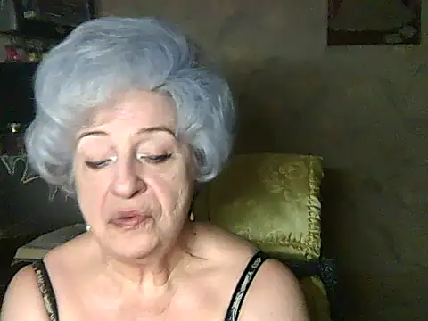 Snapshot of ValeriaKroww chatting on 07/07/26, 05:49 ValeriaKroww online show from 07/07/26, 05:49
