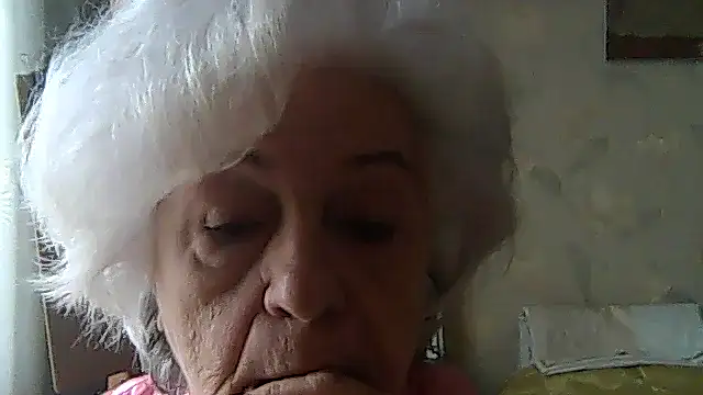 ValeriaKroww online show from 11/07/25, 08:41