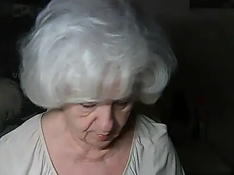 ValeriaKroww online show from 03/05/26, 05:42