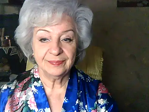 ValeriaKroww online show from 04/01/26, 04:58