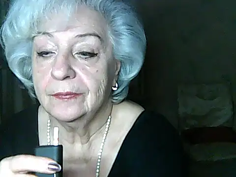 ValeriaKroww online show from 11/16/25, 05:17