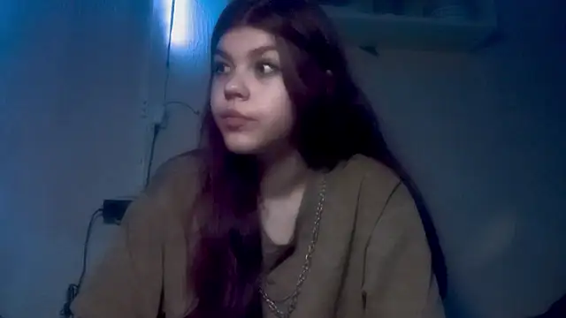 Snapshot of linavox chatting on 11/07/25, 03:27 linavox online show from 11/07/25, 03:27