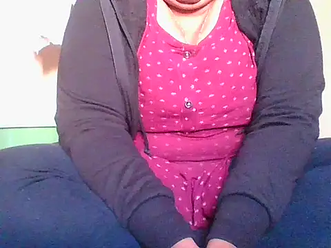 Mathi cam online show from 12/23/25, 06:56