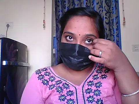 Mathi cam online show from 03/12/26, 09:35