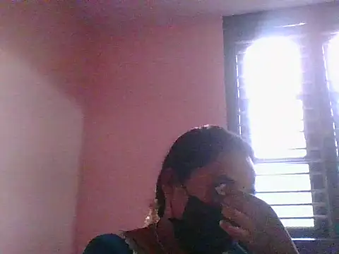 Mathi cam online show from 06/12/26, 12:36