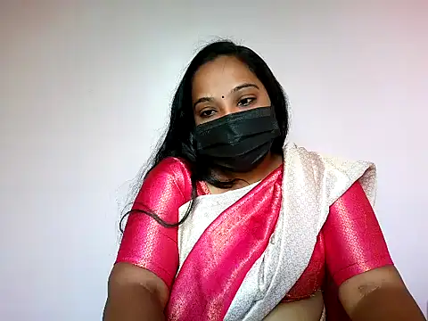 Mathi cam online show from 07/13/26, 04:45