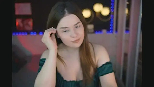 Snapshot of melanie_neal chatting on 11/05/25, 08:23 melanie neal online show from 11/05/25, 08:23