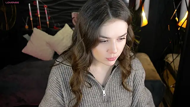 Snapshot of melanie_neal chatting on 04/14/26, 05:12 melanie neal online show from 04/14/26, 05:12