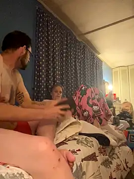 biggdaddyandqueenn online show from 11/24/25, 07:08