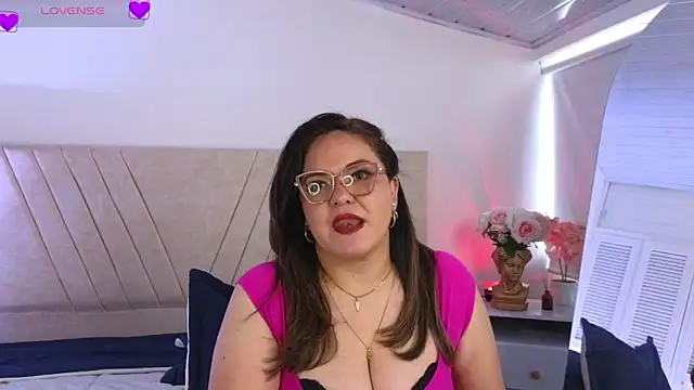 NatashaBlade  online show from 11/14/25, 01:59