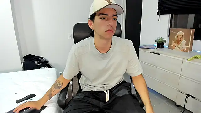  rhys jagger online show from 11/24/25, 07:08