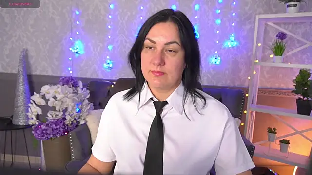 VelvetLuck online show from 01/12/26, 01:40