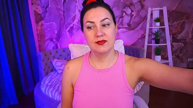 VelvetLuck online show from 11/30/25, 01:45