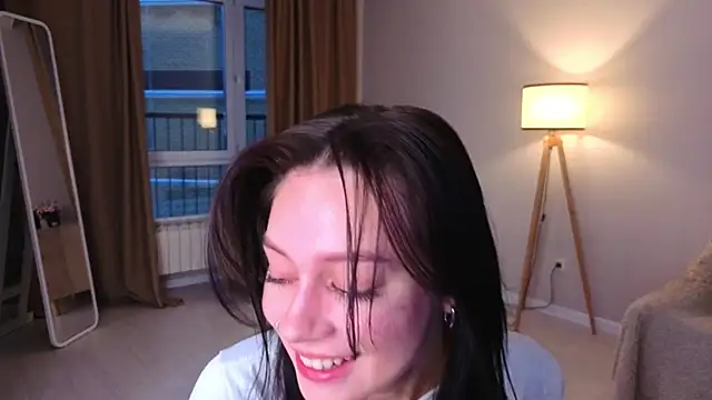 MarvisKuhIo online show from 12/21/25, 05:20