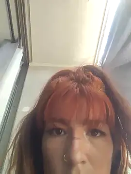 Xeena  online show from 11/13/25, 05:17