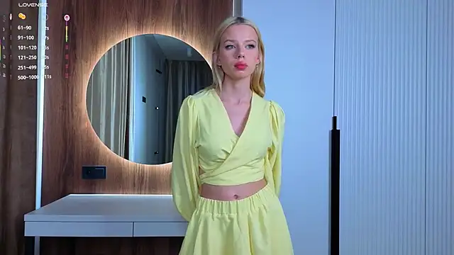 DorisCandelario online show from 11/28/25, 03:23