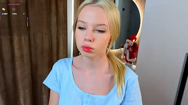 DorisCandelario online show from 12/18/25, 03:16