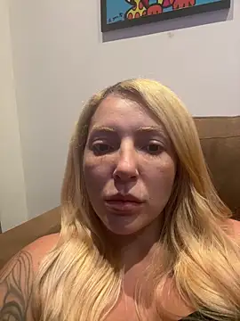 melisboa online show from 02/02/26, 02:43