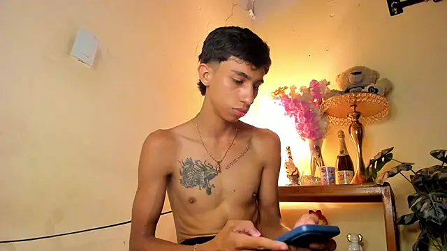 Snapshot of lucian_davii chatting on 12/03/25, 05:56 lucian davii online show from 12/03/25, 05:56