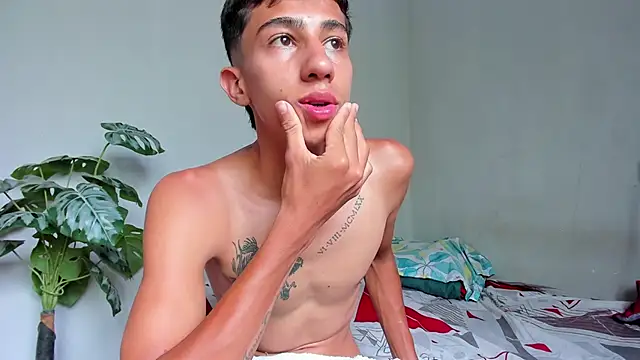 lucian davii online show from 05/11/26, 04:04