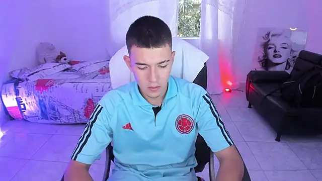 Aleck Boy online show from 12/22/25, 06:41