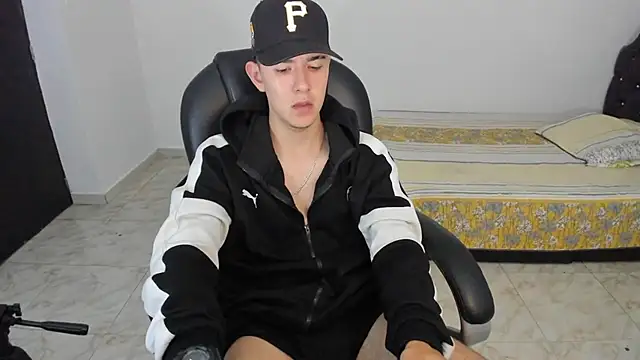 Aleck Boy online show from 11/27/25, 06:52