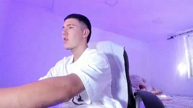 Aleck Boy online show from 01/06/26, 07:07