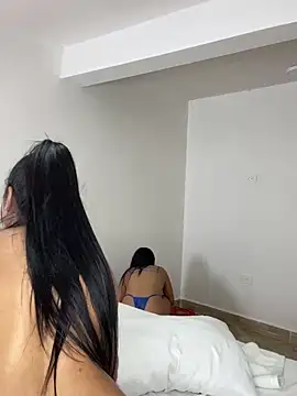 LiaAcosta online show from 11/04/25, 04:49