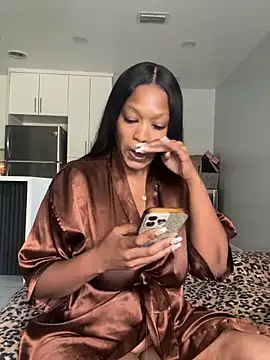 PrincessDreamm online show from 05/17/26, 06:41