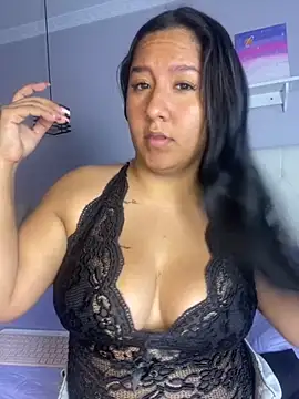 Snapshot of _Madisson_fox chatting on 11/04/25, 10:24 Madisson fox online show from 11/04/25, 10:24