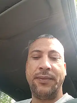 Arrombador20 online show from 04/16/26, 04:19