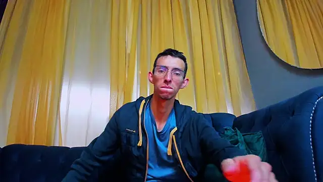 ZyroNight online show from 01/10/26, 01:50