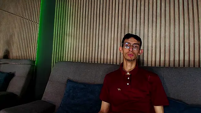 ZyroNight online show from 11/21/25, 12:09