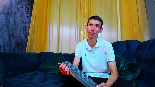 ZyroNight online show from 01/13/26, 07:29