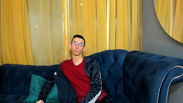 ZyroNight online show from 12/16/25, 07:29