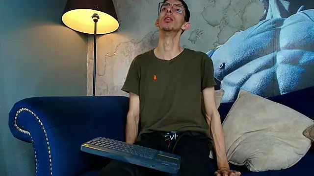 ZyroNight online show from 11/18/25, 03:59