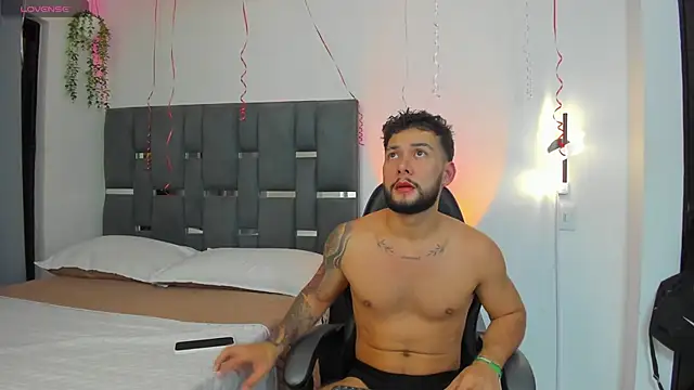 noah corvelle online show from 02/24/26, 04:46