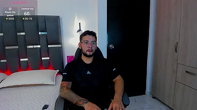 noah corvelle online show from 11/16/25, 10:57