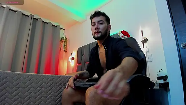 noah corvelle online show from 12/21/25, 01:41