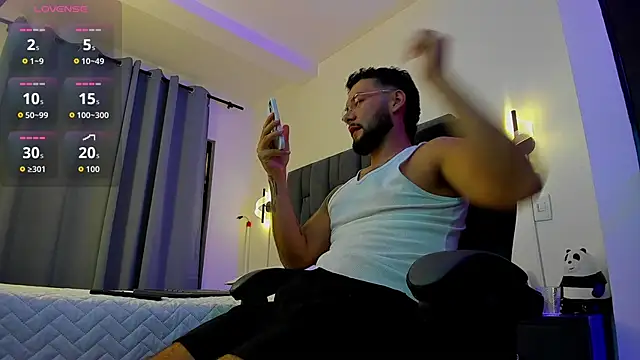 noah corvelle online show from 11/21/25, 04:11