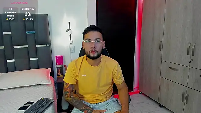 noah corvelle online show from 11/17/25, 10:03