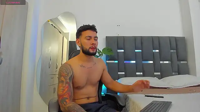 noah corvelle online show from 03/07/26, 01:45