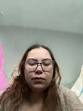 Snapshot of FreakyDreama chatting on 02/19/26, 06:05 FreakyDreama online show from 02/19/26, 06:05