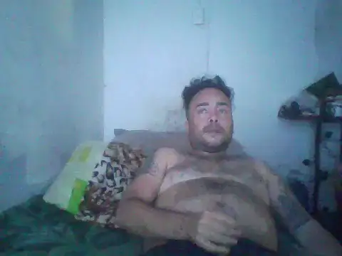 GuilleHotsexy online show from 11/18/25, 07:50
