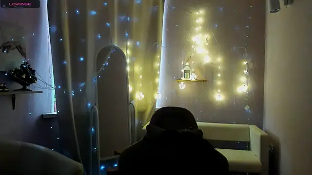 Hanako Rey online show from 01/11/26, 10:44