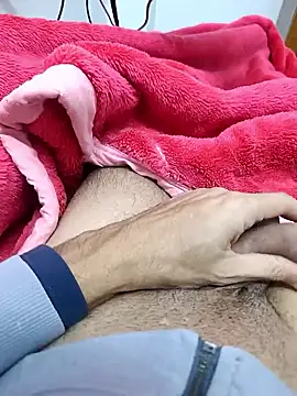 zero1122twt online show from 01/10/26, 07:20