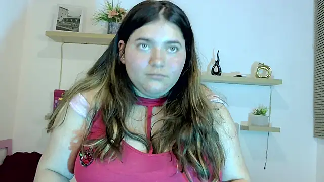 estrella gold online show from 11/07/25, 03:22